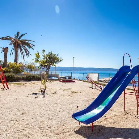 Beach 2 Appartamento Podstrana